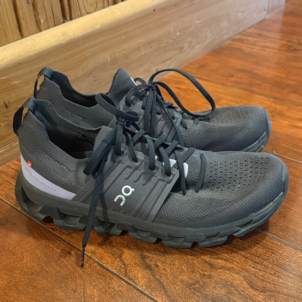 On Cloud mens 9.5